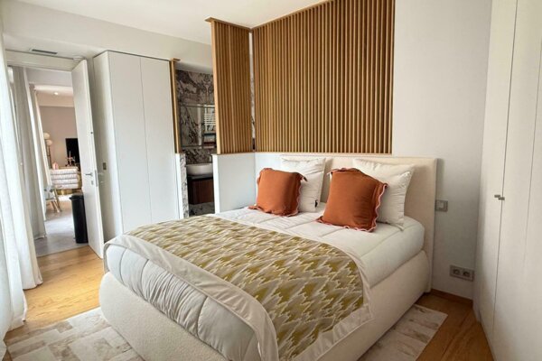 Sumptuous 4-room apartment, renovated and furnished - Le Richmond