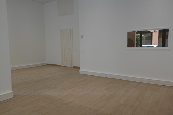 Office with showcase in perfect condition - Botticelli