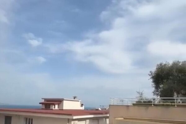 BRIGHT TWO-ROOM APARTMENT - EDEN PARK