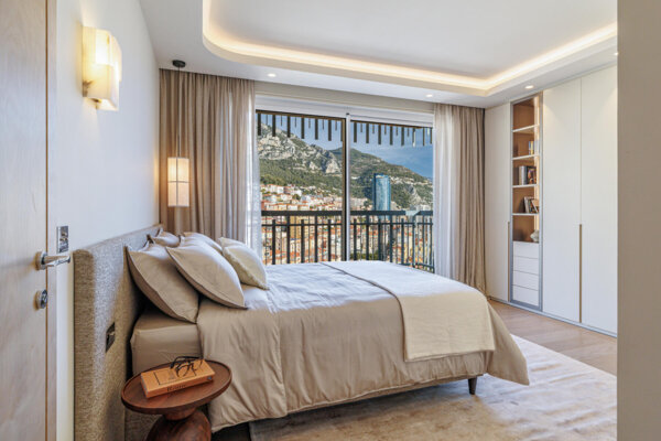 3-ROOM APARTMENT – MILLEFIORI – FULLY RENOVATED – SEA VIEW