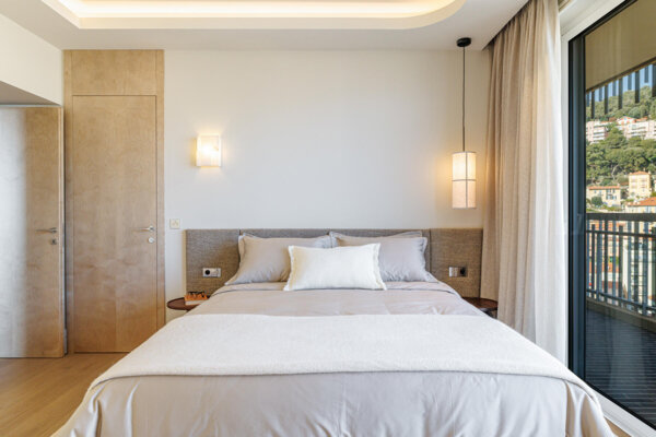 3-ROOM APARTMENT – MILLEFIORI – FULLY RENOVATED – SEA VIEW