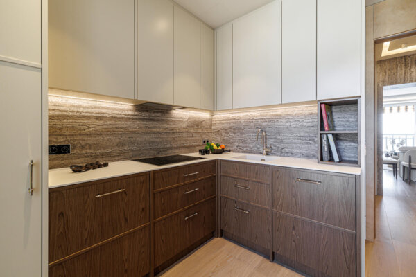 3-ROOM APARTMENT – MILLEFIORI – FULLY RENOVATED – SEA VIEW