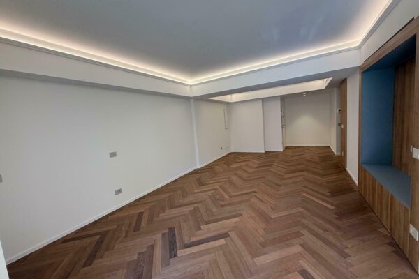 PORT - FULLY RENOVATED - SPACIOUS 3-ROOM APARTMENT - SUFFREN