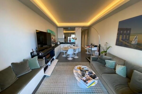 Spacious 1/2 bedroom apartment - Le Continental - Sea view