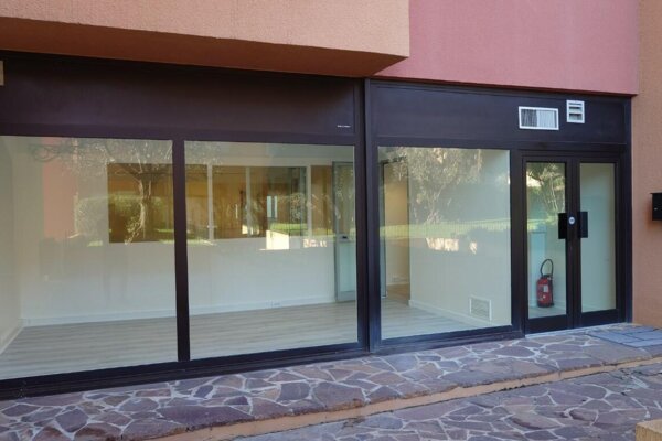 Office/Commercial Space with display window for Sale - Fontvieille