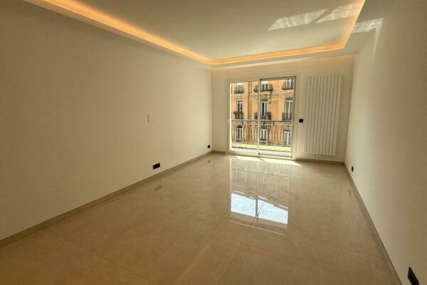 3 rooms - Continental - In the centre