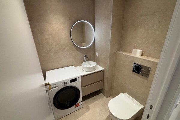 2 PIECES A LOUER - MIRABEAU - VUE MER