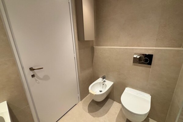 ONE BEDROOM FOR RENT - MIRABEAU - SEA VIEW