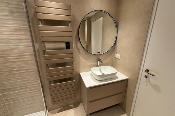 ONE BEDROOM FOR RENT - MIRABEAU - SEA VIEW