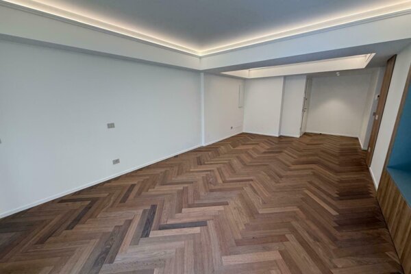 PORTO - RISTRUTTURATO - AMPIO TRILOCALE - SUFFREN