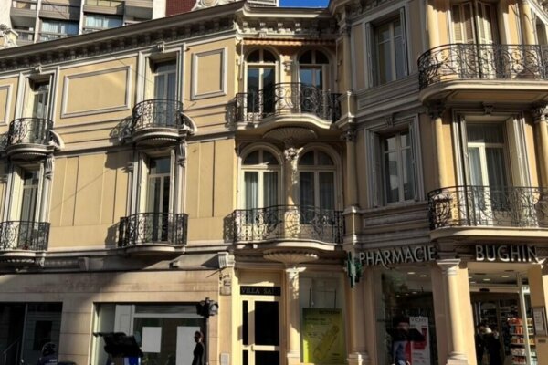 SPACIOUS COMMERCIAL PREMISES - LEASEHOLD - VILLA SAID