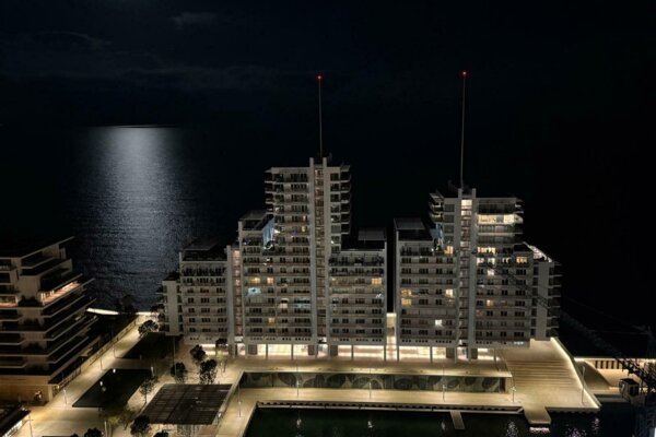 LUSSUOSO APPARTAMENTO DI 4 VANI – MARETERRA – IN VENDITA