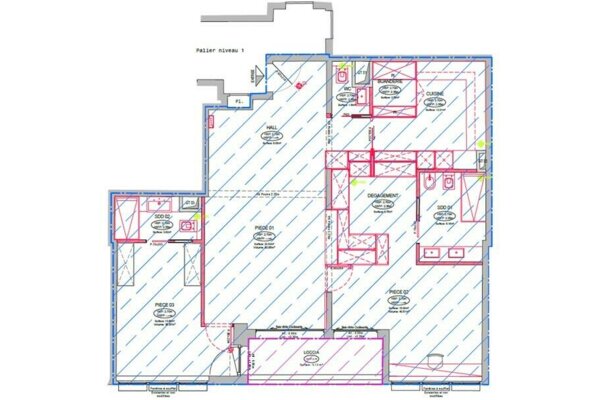 PORTO - RISTRUTTURATO - AMPIO TRILOCALE - SUFFREN